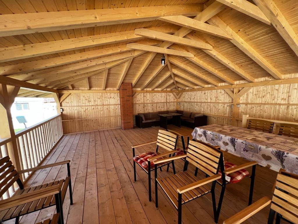 ホテル Casa Bujor De Munte Dragoslavele エクステリア 写真